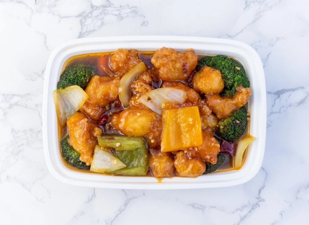 General Tao Chicken from New Lucky Kitchen in St. Thomas, Ontario